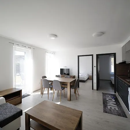 Pipacs 17 By Hellobalatonlelle Apartamento *